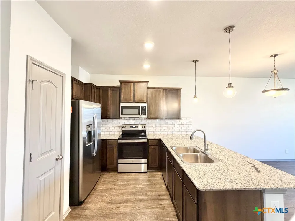 326 Green Valley Drive Copperas Cove, TX 76522