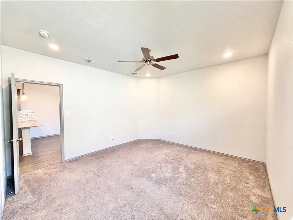 326 Green Valley Drive Copperas Cove, TX 76522