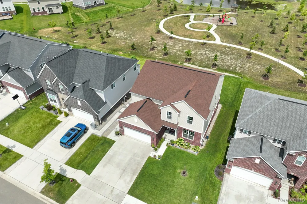 58714 Sella Drive Lyon Charter Township, MI 48178