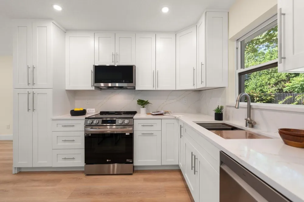 786 MANOR DRIVE W Dunedin, FL 34698