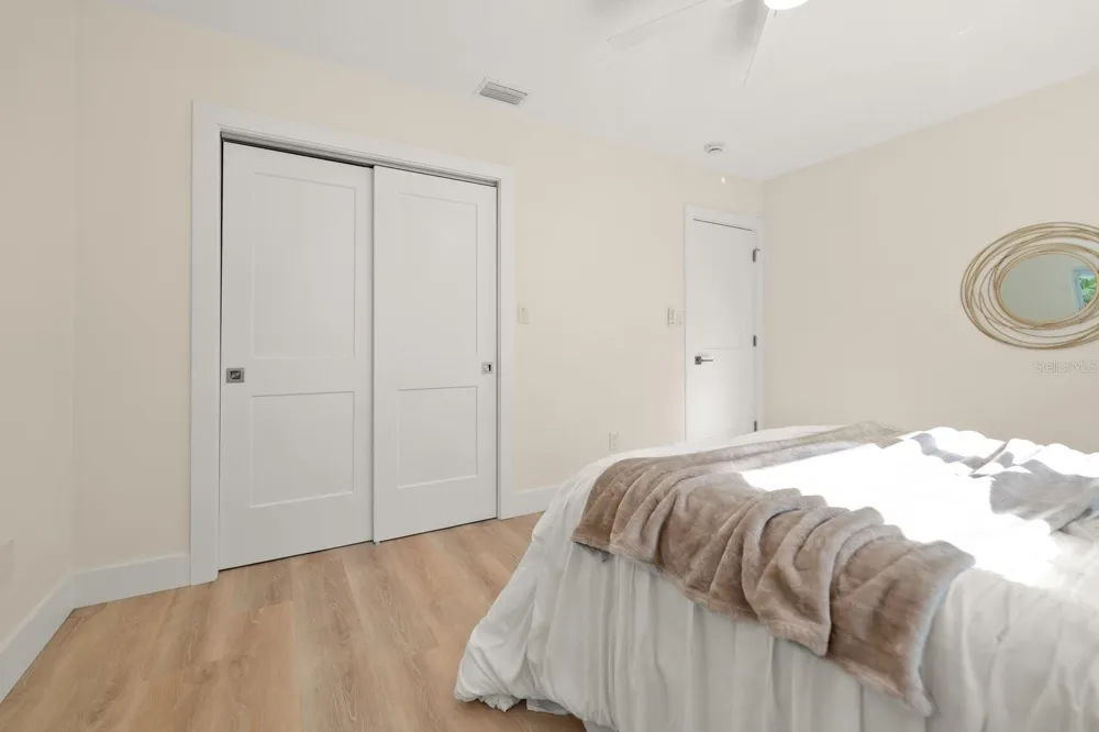 786 MANOR DRIVE W Dunedin, FL 34698