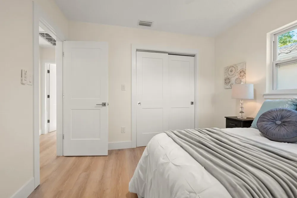 786 MANOR DRIVE W Dunedin, FL 34698