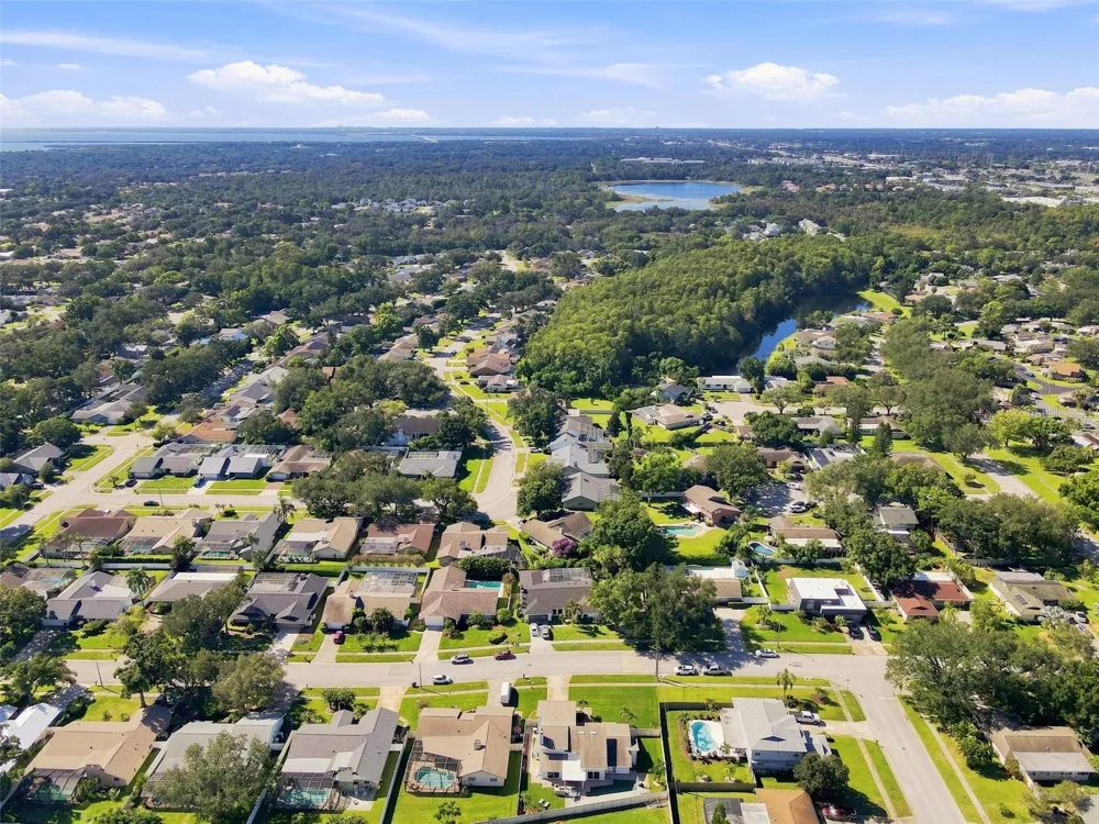 2800 HAVERHILL DRIVE Clearwater, FL 33761