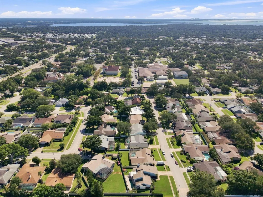 2800 HAVERHILL DRIVE Clearwater, FL 33761