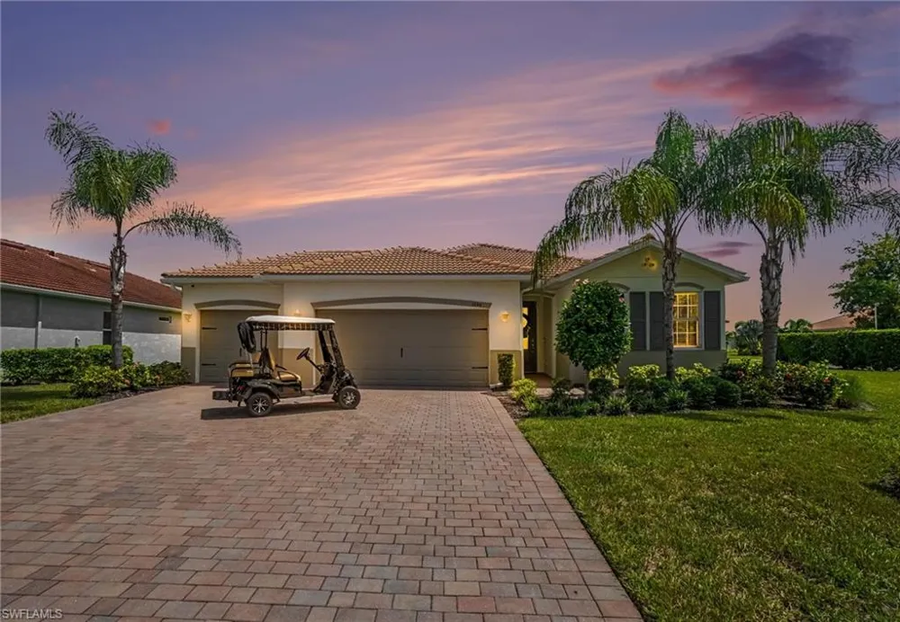 3156 Apple Blossom Drive Alva, FL 33920