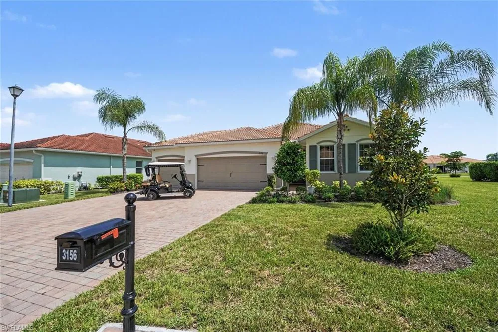 3156 Apple Blossom Drive Alva, FL 33920