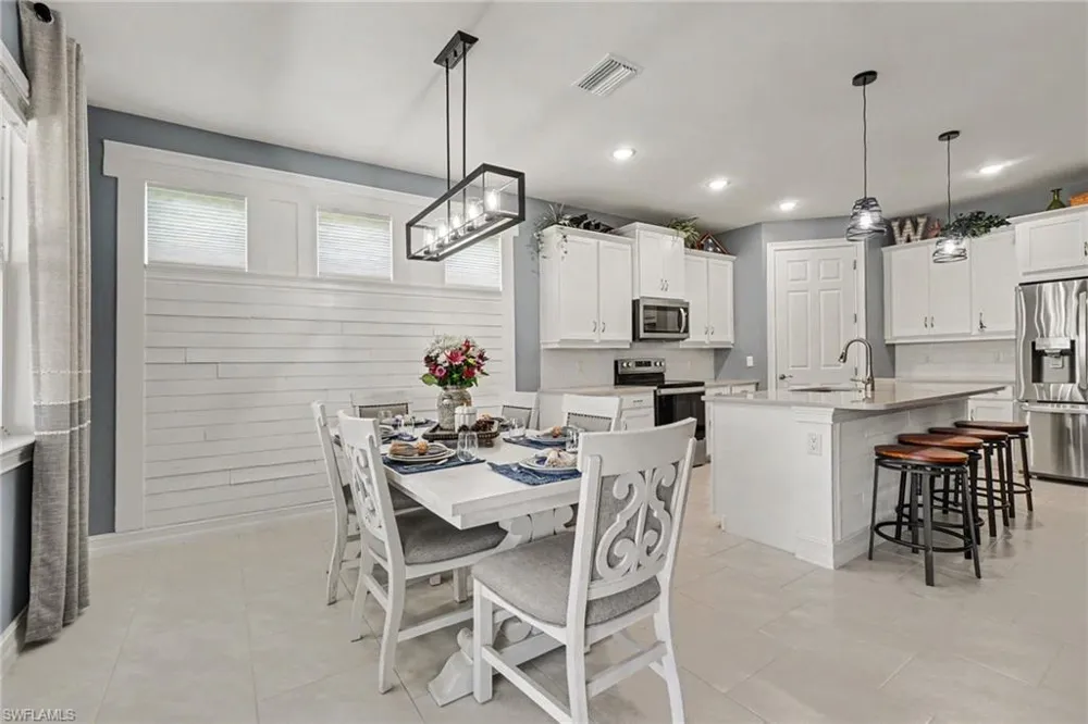 3156 Apple Blossom Drive Alva, FL 33920