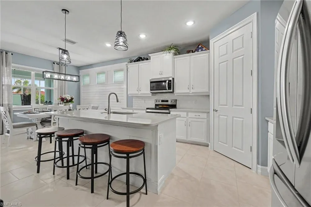 3156 Apple Blossom Drive Alva, FL 33920