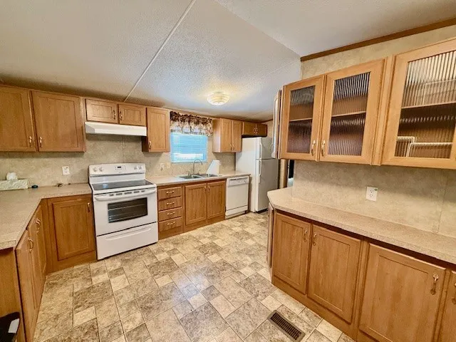 50 County Road 3400 Pecan Gap, TX 75469