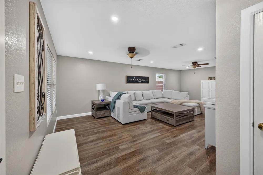 5316 Bedfordshire Drive Fort Worth, TX 76135