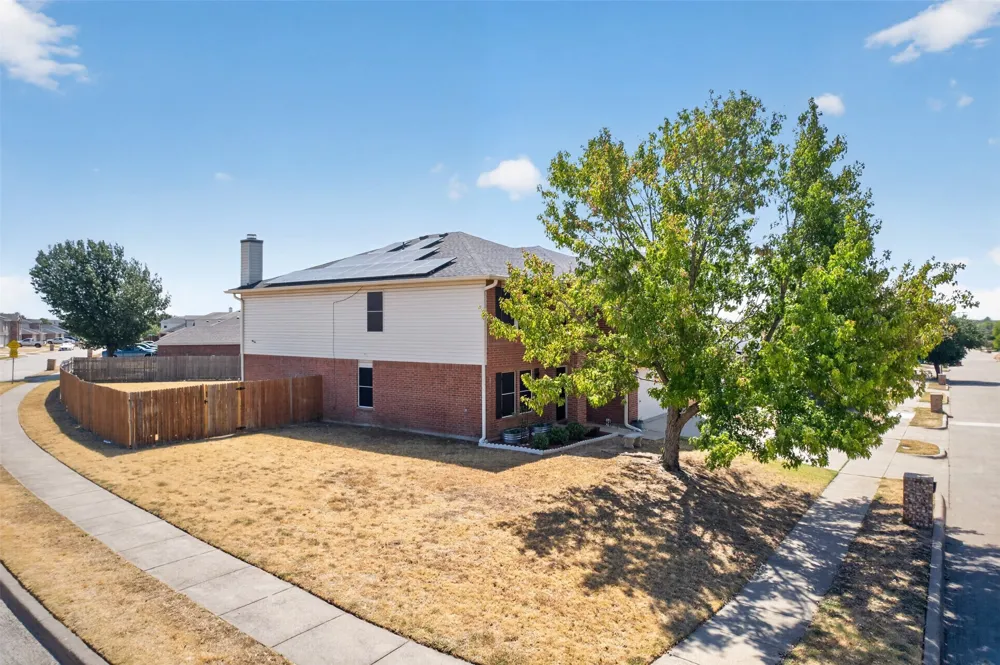 5316 Bedfordshire Drive Fort Worth, TX 76135