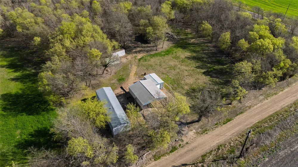 50 CR 3400 Pecan Gap, TX 75469