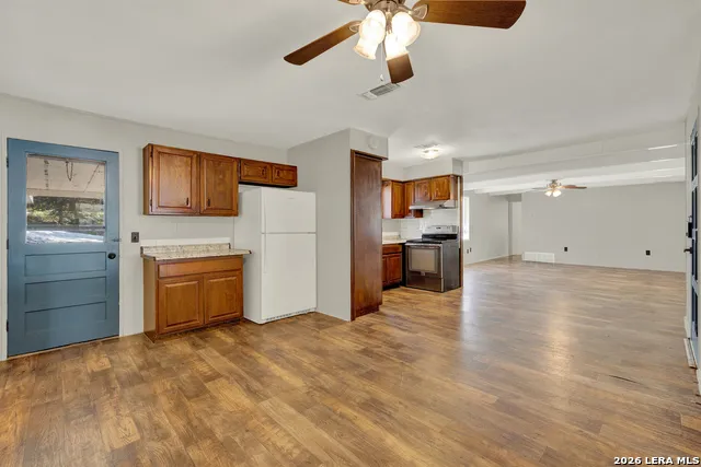151 DEER LN New Braunfels, TX 78130