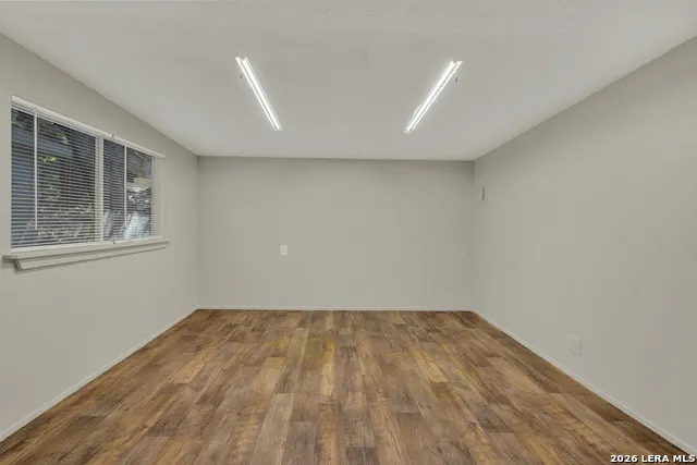 151 DEER LN New Braunfels, TX 78130