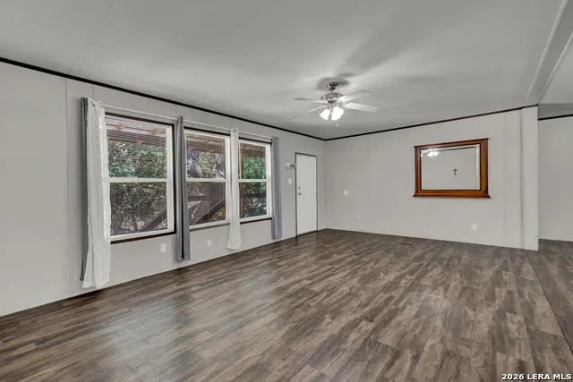 151 DEER LN New Braunfels, TX 78130