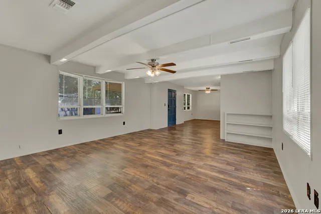 151 DEER LN New Braunfels, TX 78130