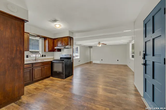 151 DEER LN New Braunfels, TX 78130