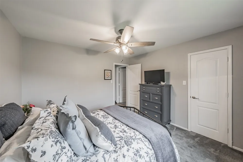 7403 Fossil Lake Drive Arlington, TX 76002