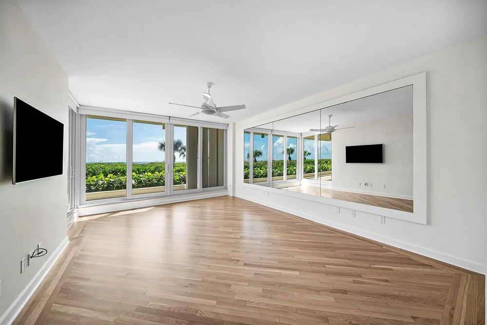 3001 SE Island Point Lane #12 Stuart, FL 34996