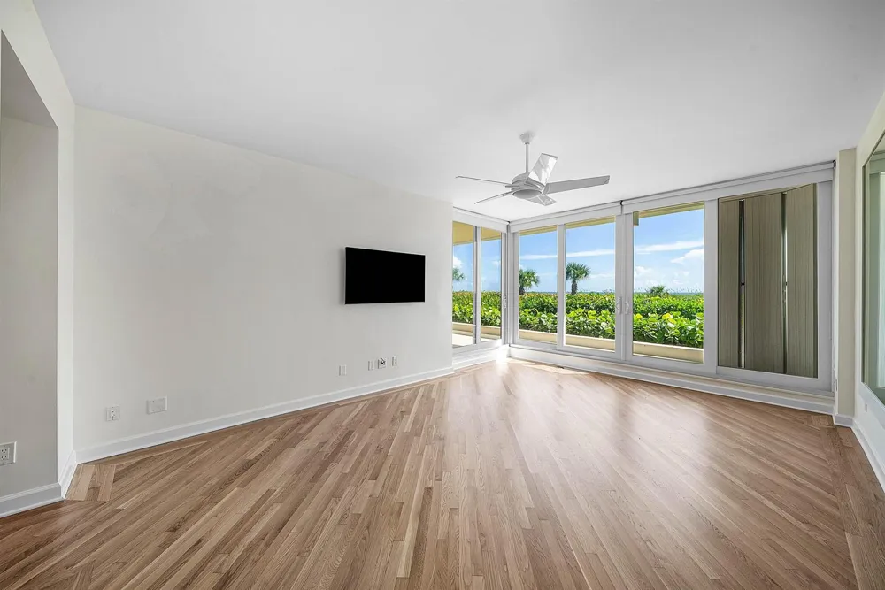3001 SE Island Point Lane #12 Stuart, FL 34996