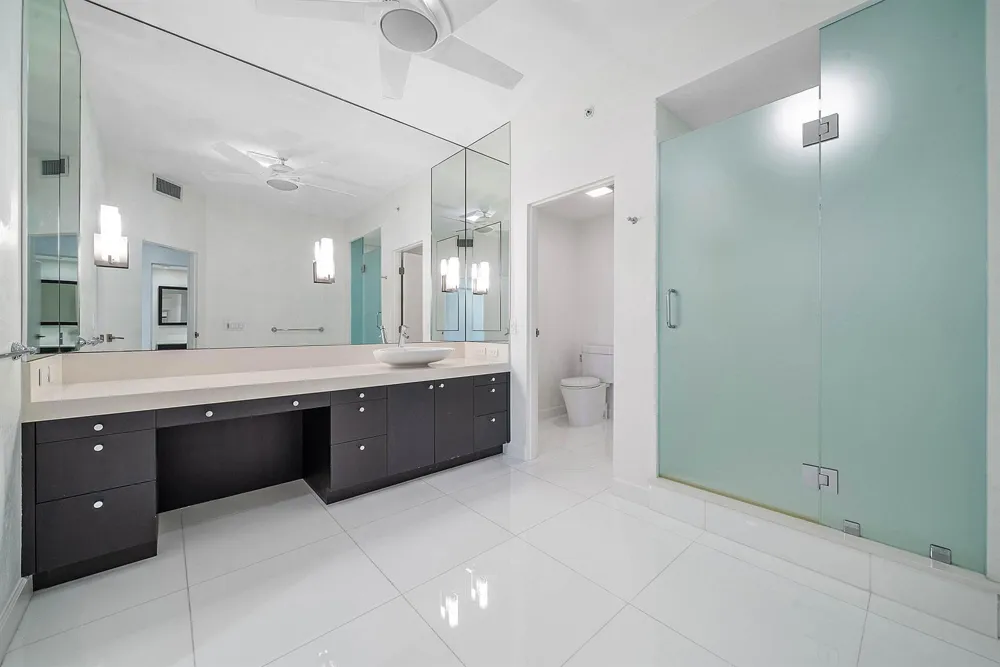 3001 SE Island Point Lane #12 Stuart, FL 34996