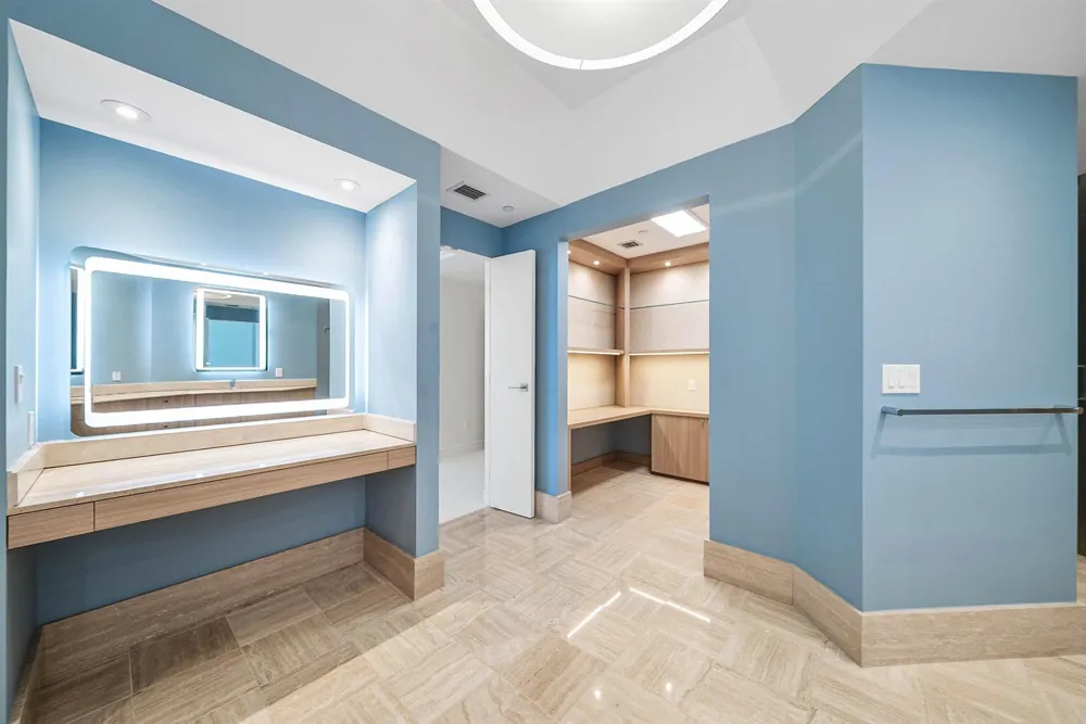 3001 SE Island Point Lane #12 Stuart, FL 34996