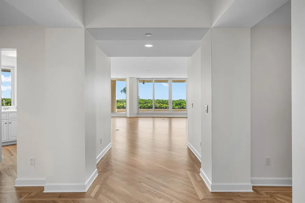 3001 SE Island Point Lane #12 Stuart, FL 34996