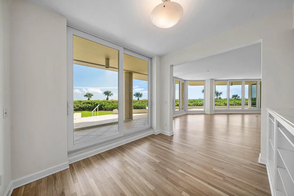 3001 SE Island Point Lane #12 Stuart, FL 34996