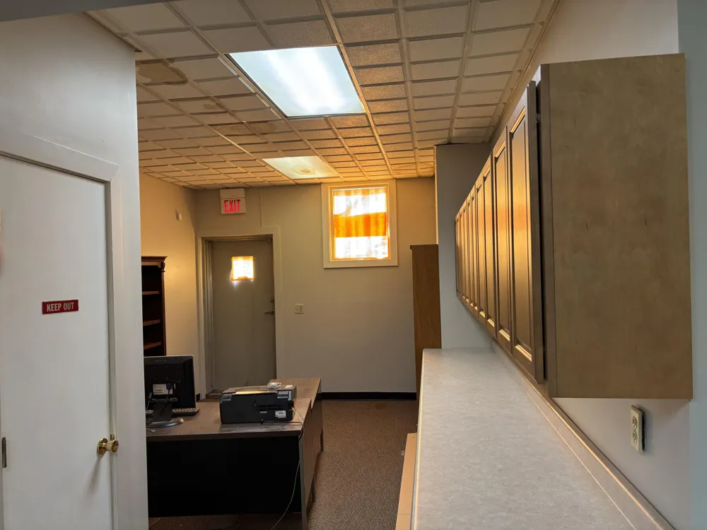 207 W Monroe Street Bangor, MI 49013