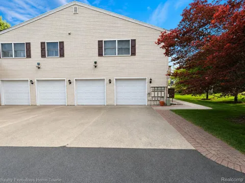 3756 Ramblewood Drive