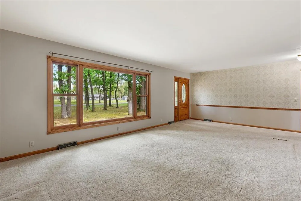 28193 60th Avenue Antwerp Township, MI 49065