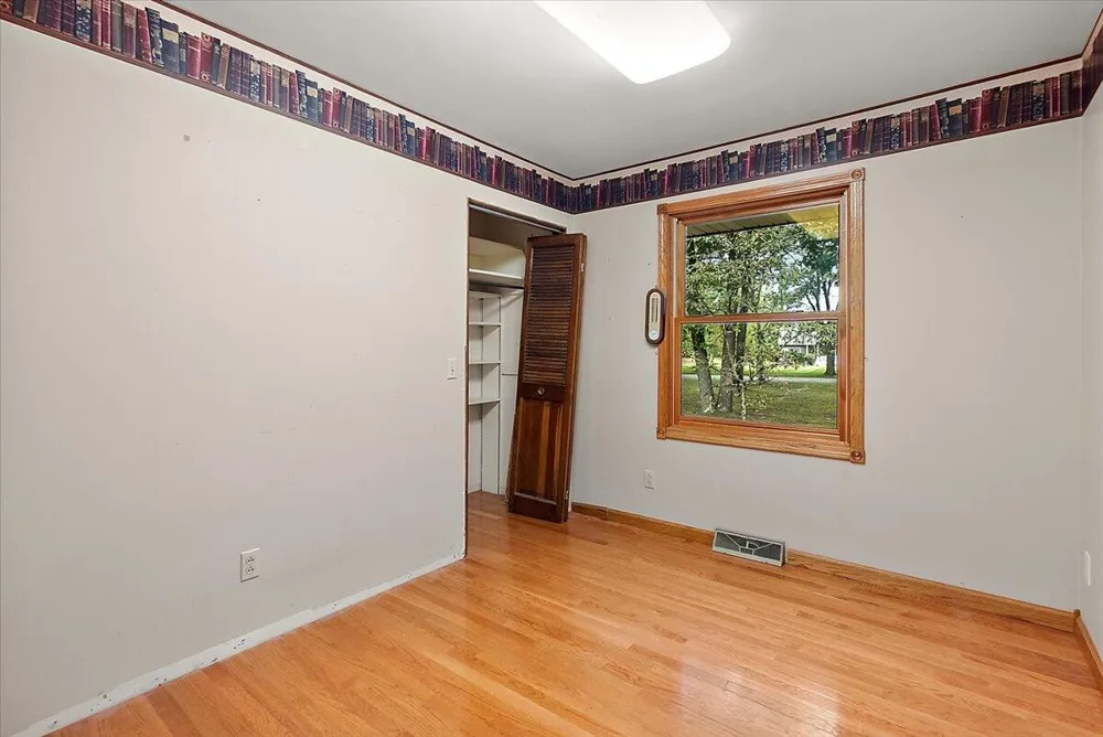 28193 60th Avenue Antwerp Township, MI 49065