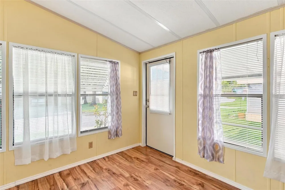1875 STACEY DRIVE Mount Dora, FL 32757