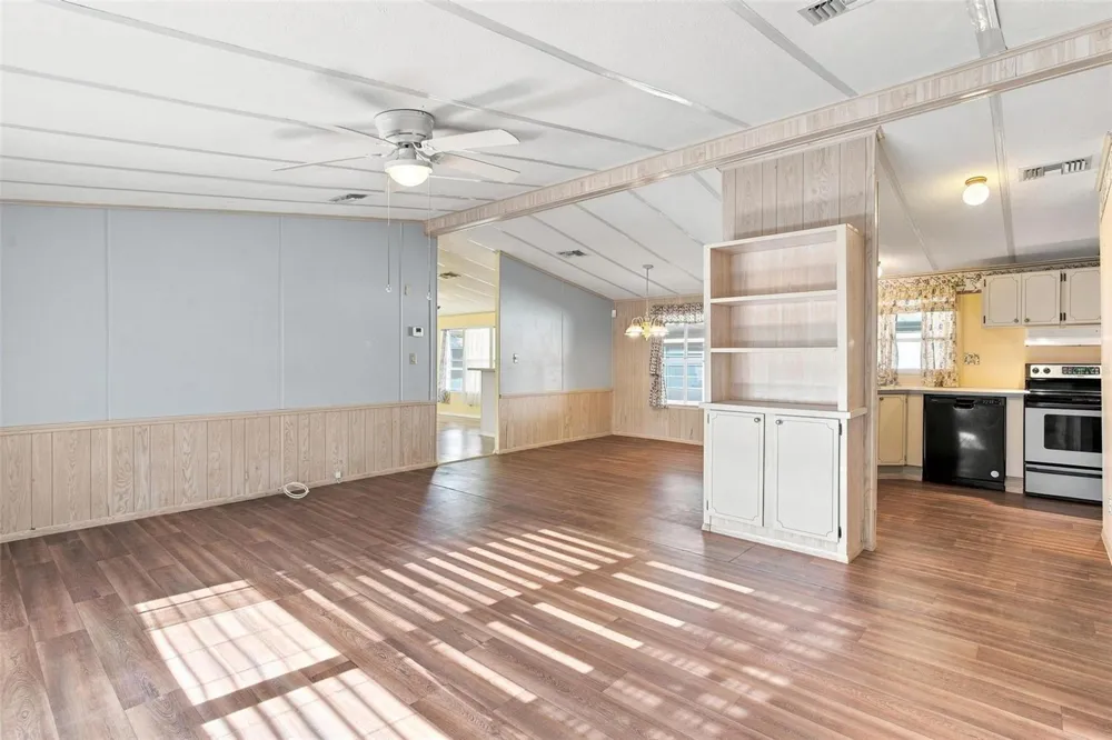 1875 STACEY DRIVE Mount Dora, FL 32757