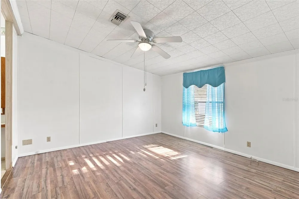 1875 STACEY DRIVE Mount Dora, FL 32757