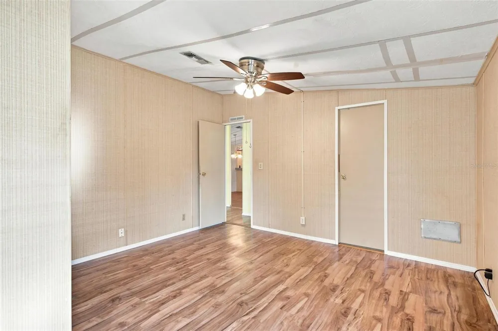 1875 STACEY DRIVE Mount Dora, FL 32757