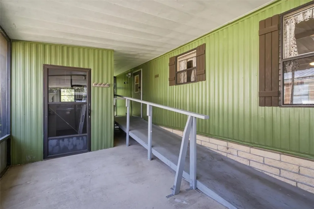 1875 STACEY DRIVE Mount Dora, FL 32757