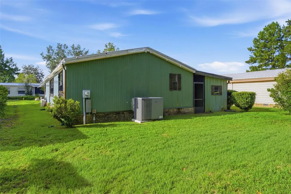 1875 STACEY DRIVE Mount Dora, FL 32757