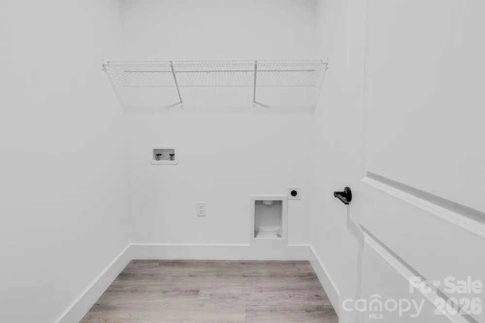 308 Caldwell Avenue Newton, NC 28658