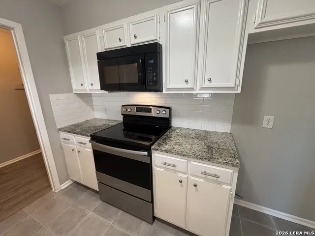 105 Travertine Ln Unit A Castle Hills, TX 78213