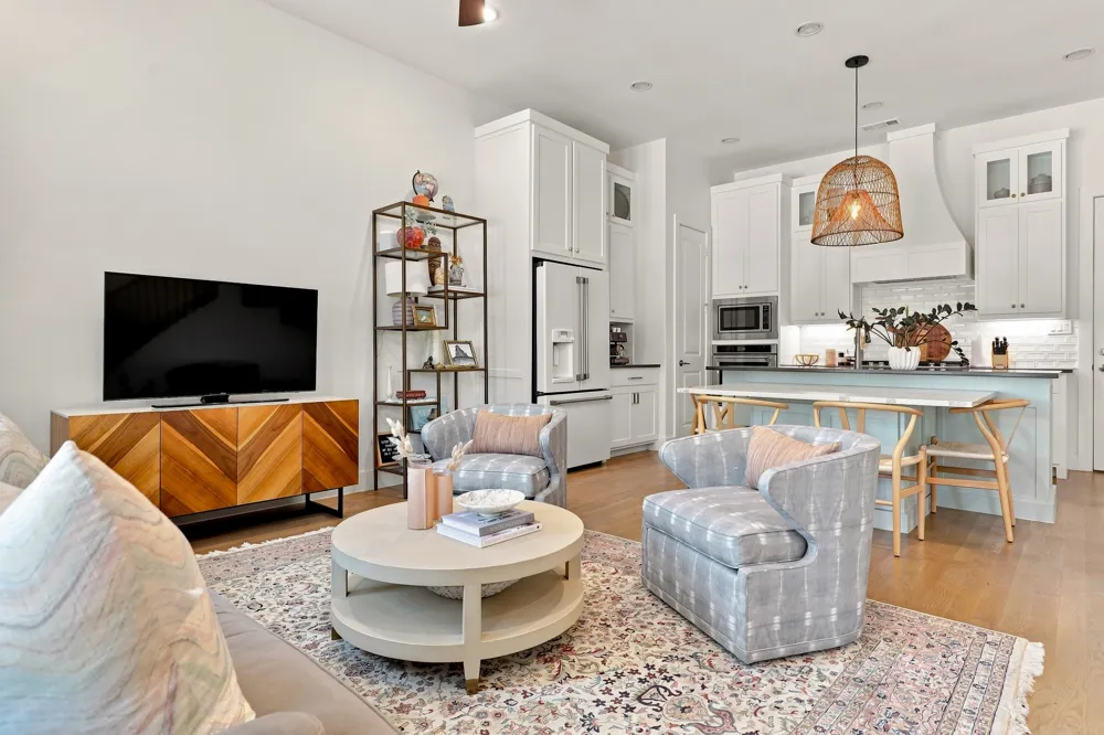 1137 Manderly Court Dallas, TX 75204