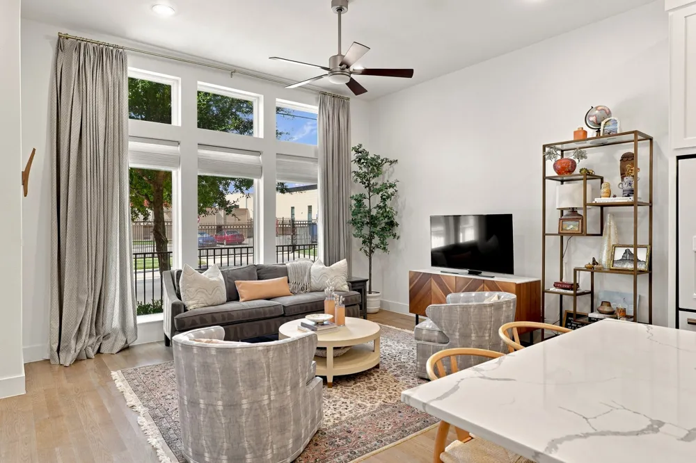 1137 Manderly Court Dallas, TX 75204