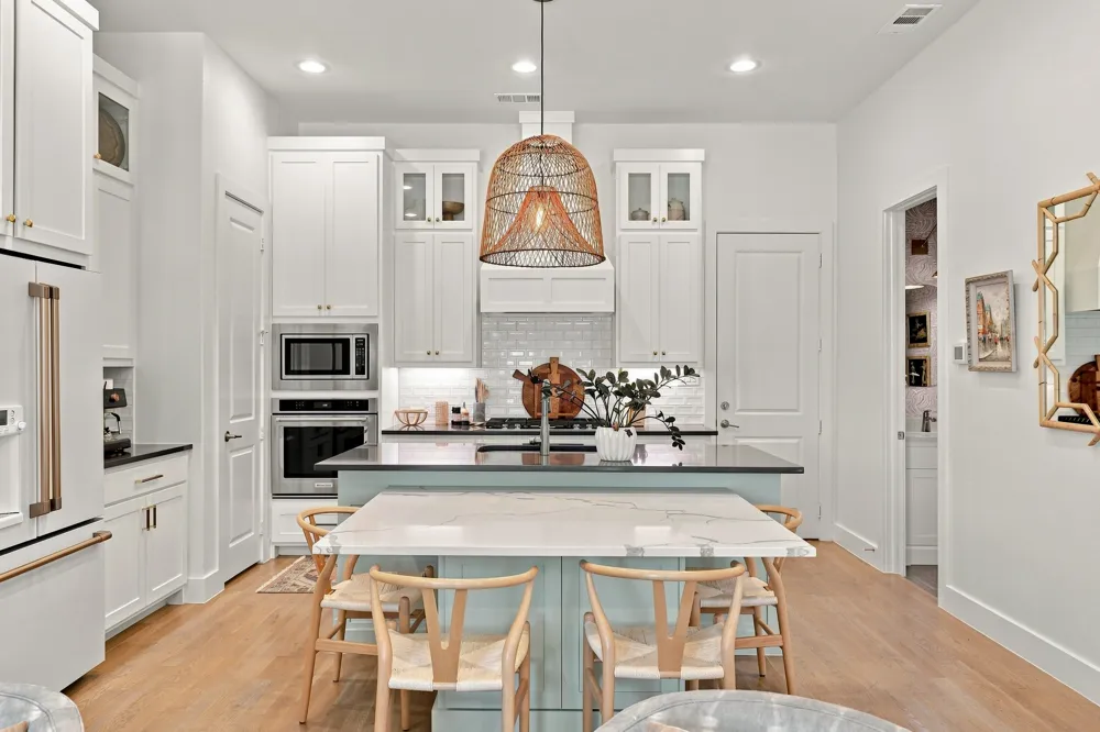 1137 Manderly Court Dallas, TX 75204