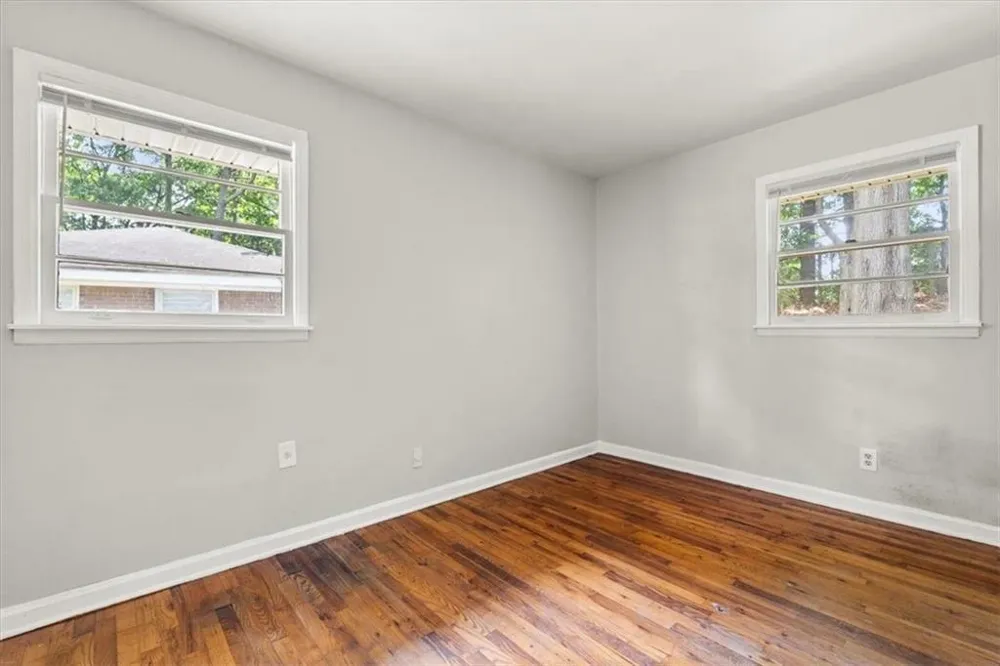 220 Opal Drive Roswell, GA 30075