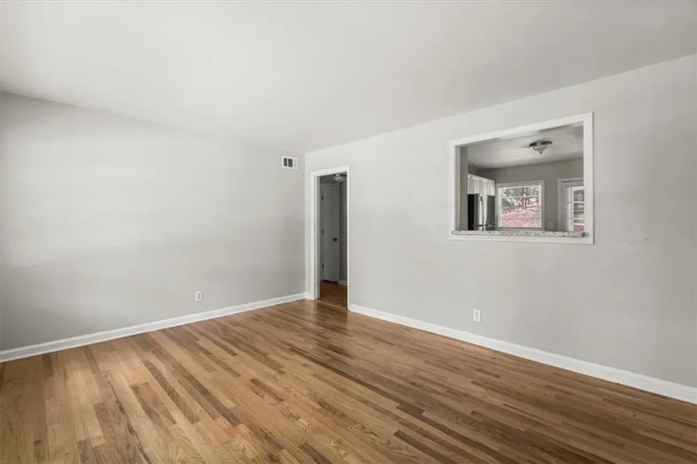 220 Opal Drive Roswell, GA 30075