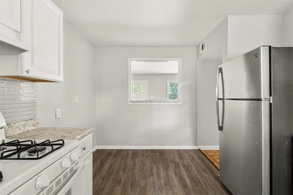 220 Opal Drive Roswell, GA 30075