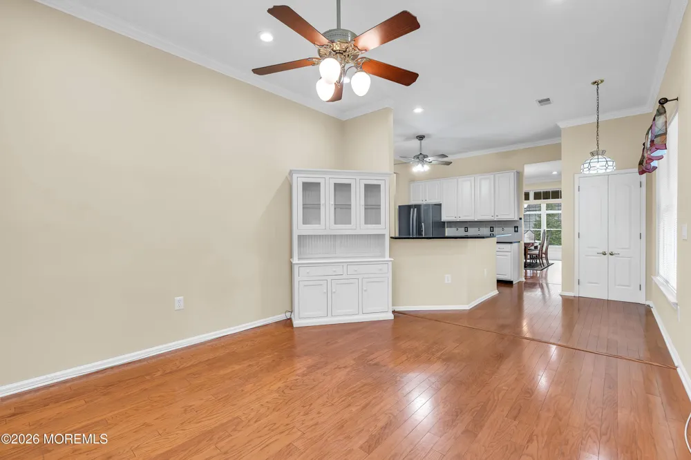23 Summerwinds Drive Lakewood, NJ 08701