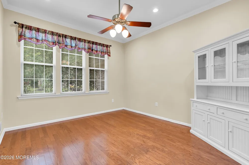 23 Summerwinds Drive Lakewood, NJ 08701