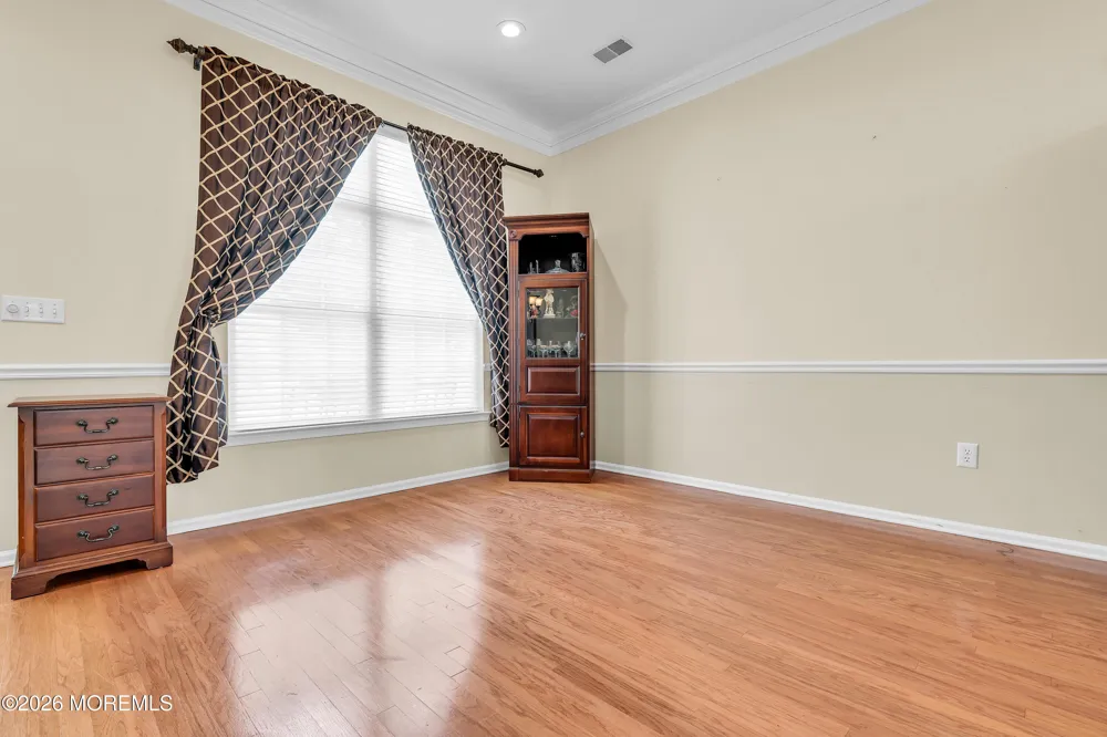 23 Summerwinds Drive Lakewood, NJ 08701