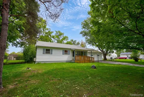 2003 Mackinaw Drive